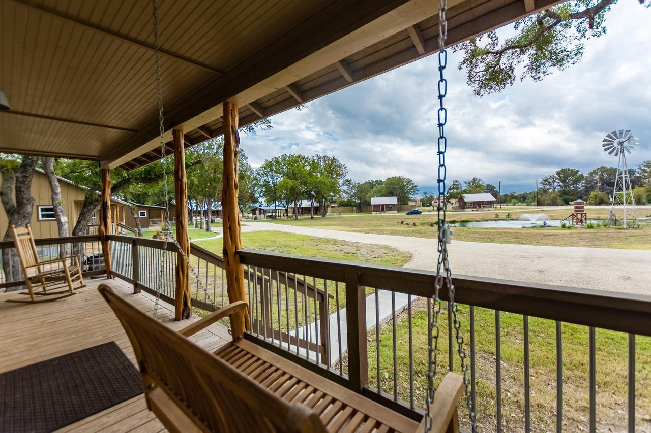 Vineyard Trail Cottages- Adults Only Fredericksburg Chambre photo