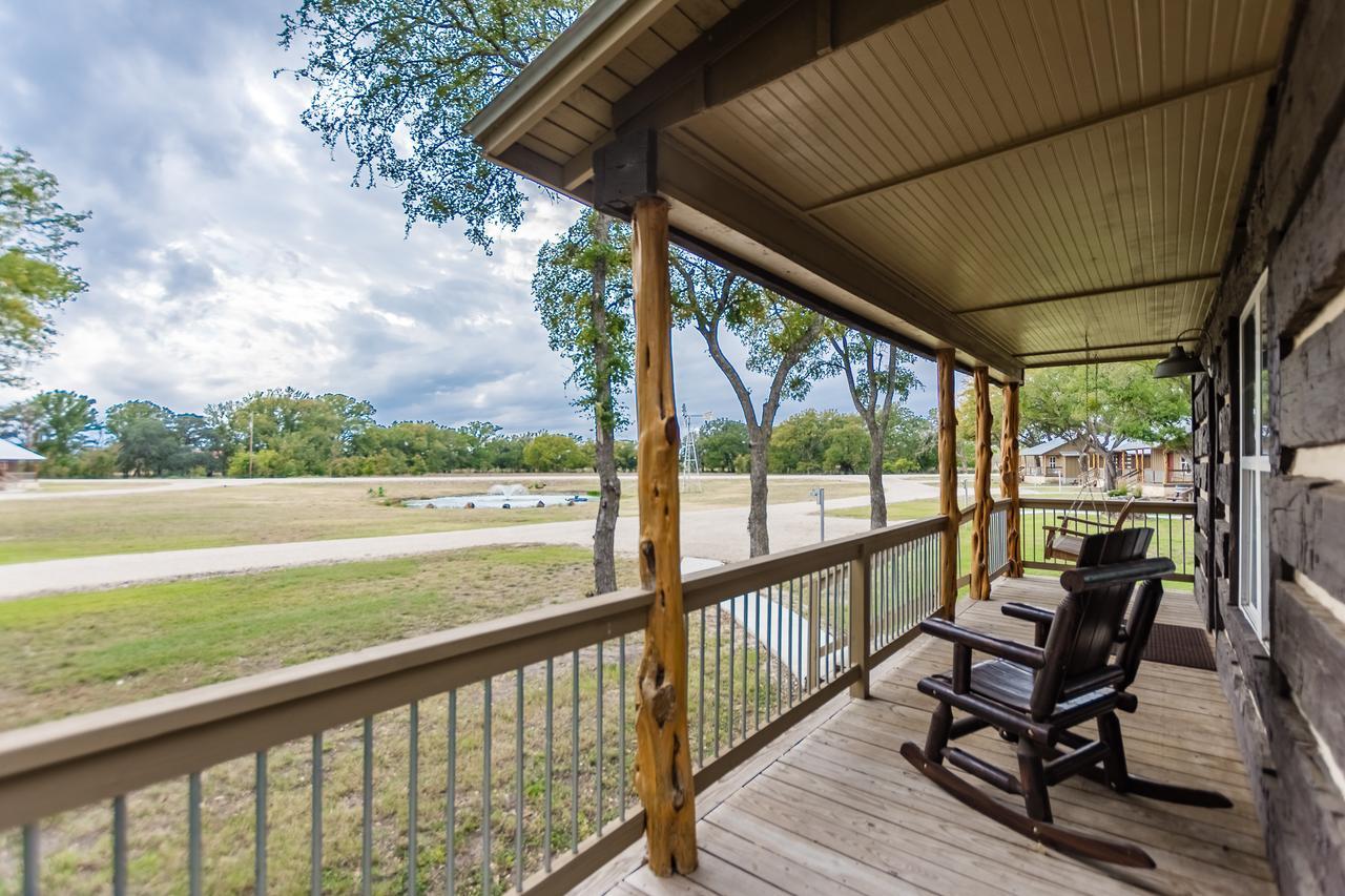 Vineyard Trail Cottages- Adults Only Fredericksburg Chambre photo