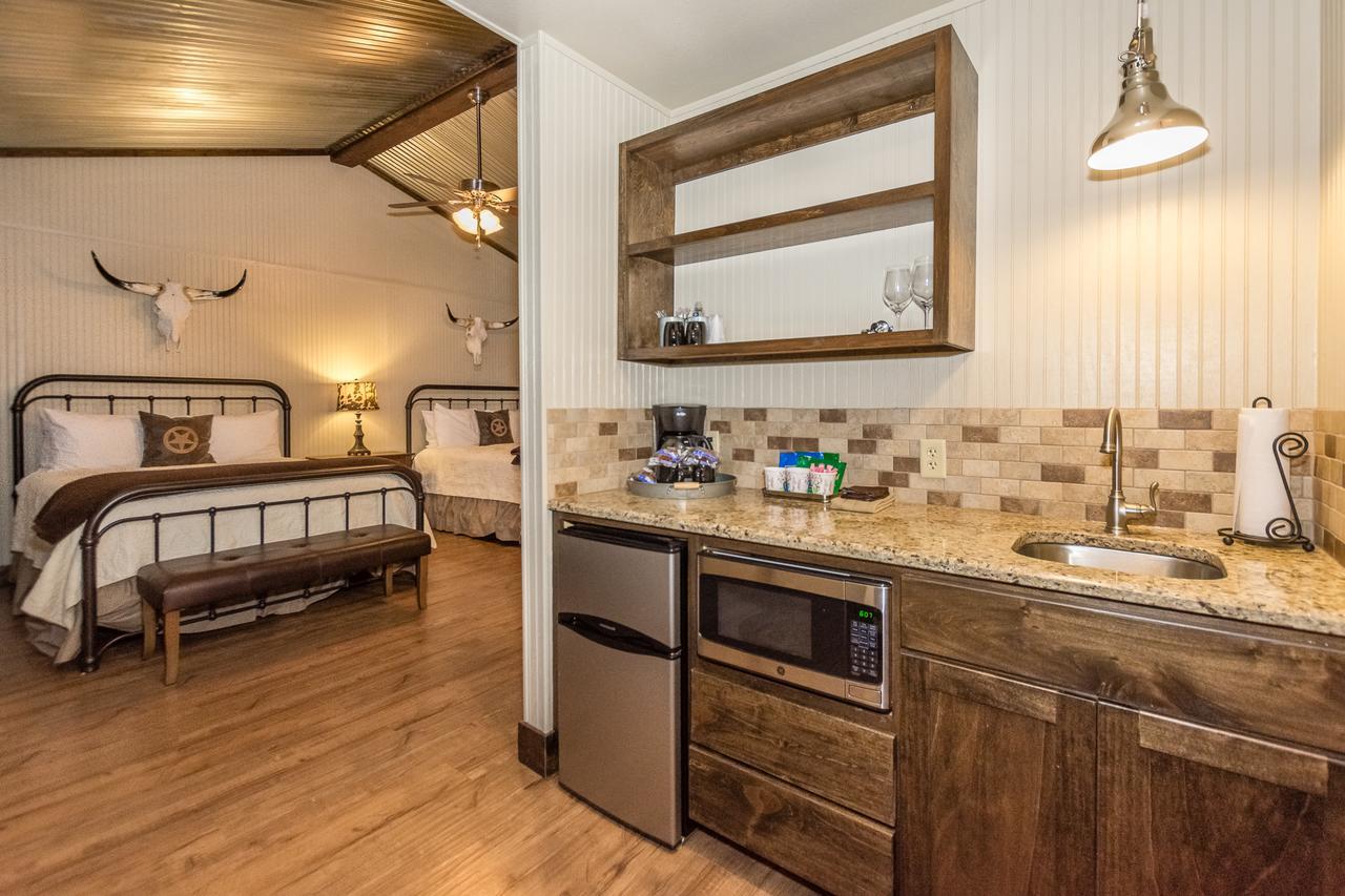 Vineyard Trail Cottages- Adults Only Fredericksburg Chambre photo