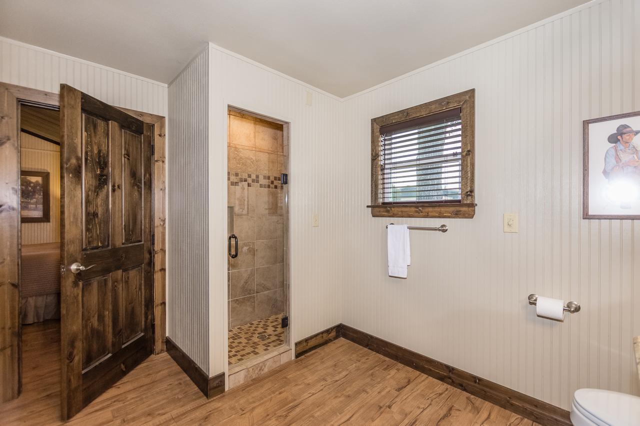 Vineyard Trail Cottages- Adults Only Fredericksburg Chambre photo