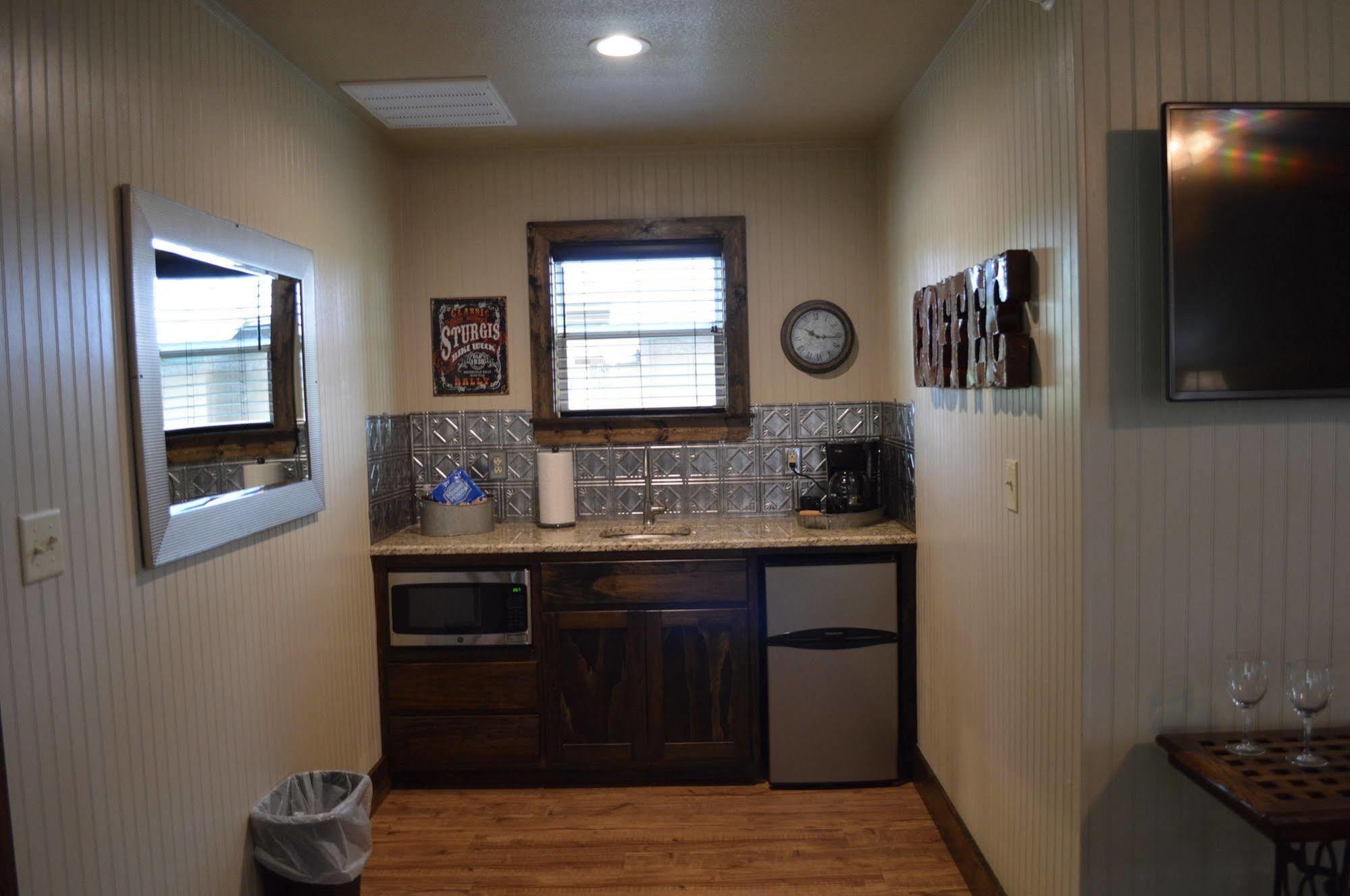 Vineyard Trail Cottages- Adults Only Fredericksburg Extérieur photo